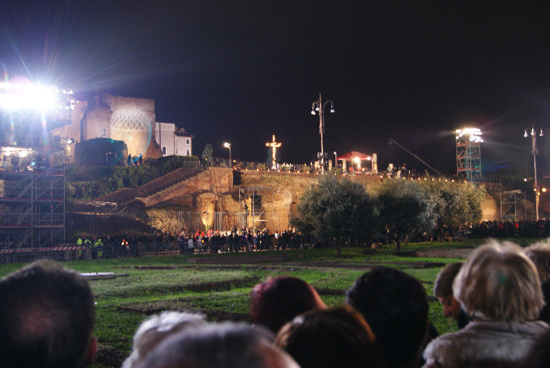 Recalling Christ's final journey with the cross