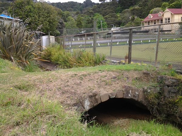 Hoe historisch verantwoord de oudste brug van Nieuw-Zeeland in Kohukohu