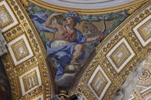 Vatican St Peters Basilica07 Ceiling Mosaic