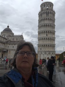 Pisa Obligatory Tower Selfie