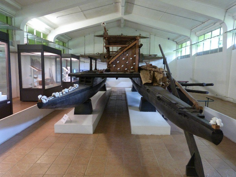 Ocean canoe, Fiji museum, Suva