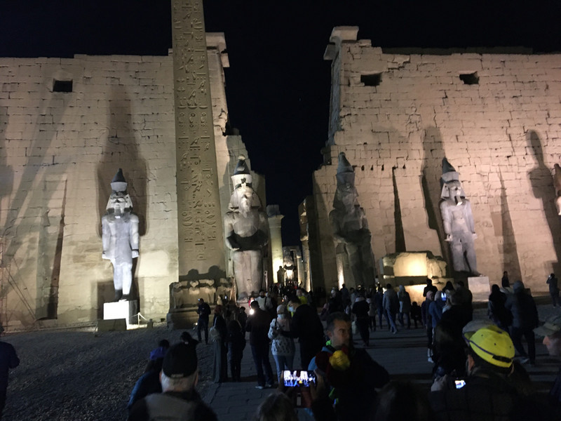 huge Luxor Temple statues