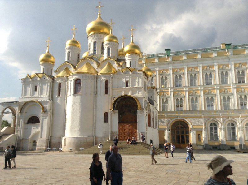 Annunciation Cathedral in Moscow's Cathedral Square - blame Ivan