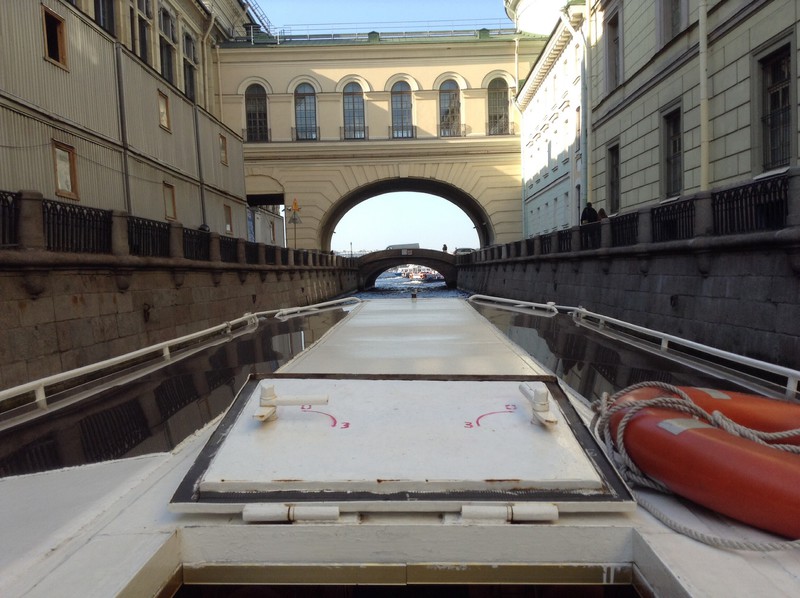 cruising St Petersburg rivers & canals