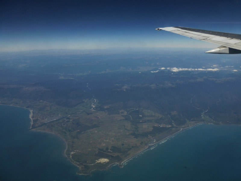 Auckland to Queenstown flight