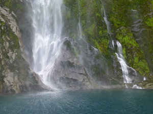Milford Sound - Stirling Falls 2