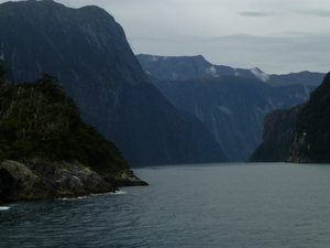 Milford Sound - Dale Point 3