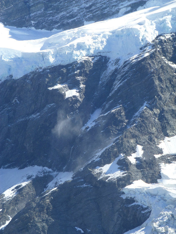 Mount Cook - Mueller Hut Avalanche (mnt sefton) (2)