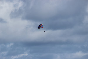 64 - Paragliding