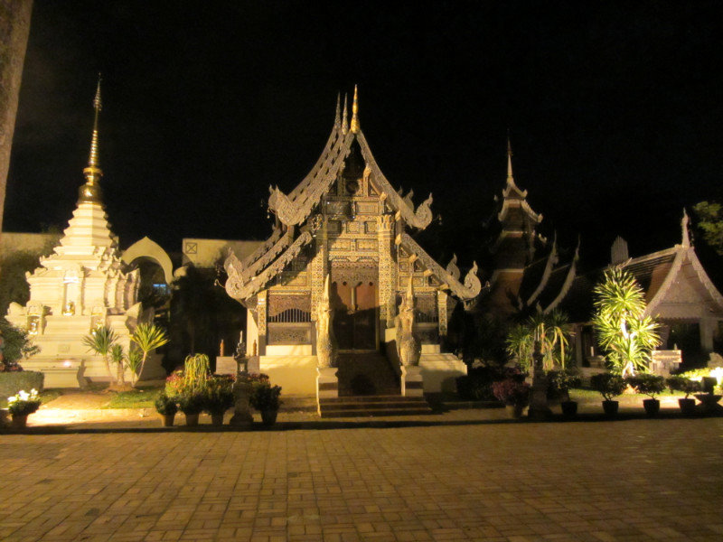 Near Wat Chedi Luang