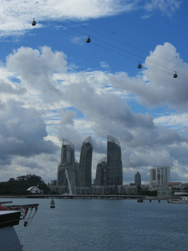 Scrapers and cable cars to Sentosa Island