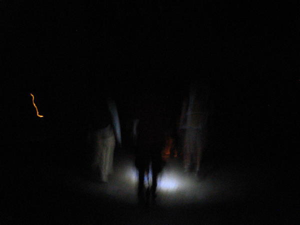 Caminando en la oscuridad