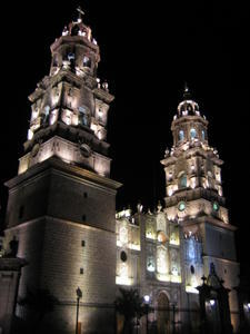 Church by night (Morelia)