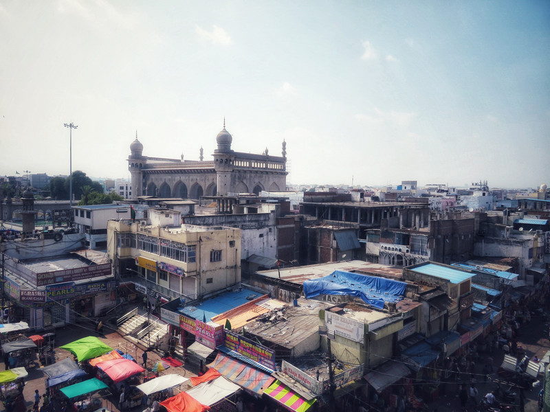 Mecca Masjid, rising above the town. Taken from Charminar
