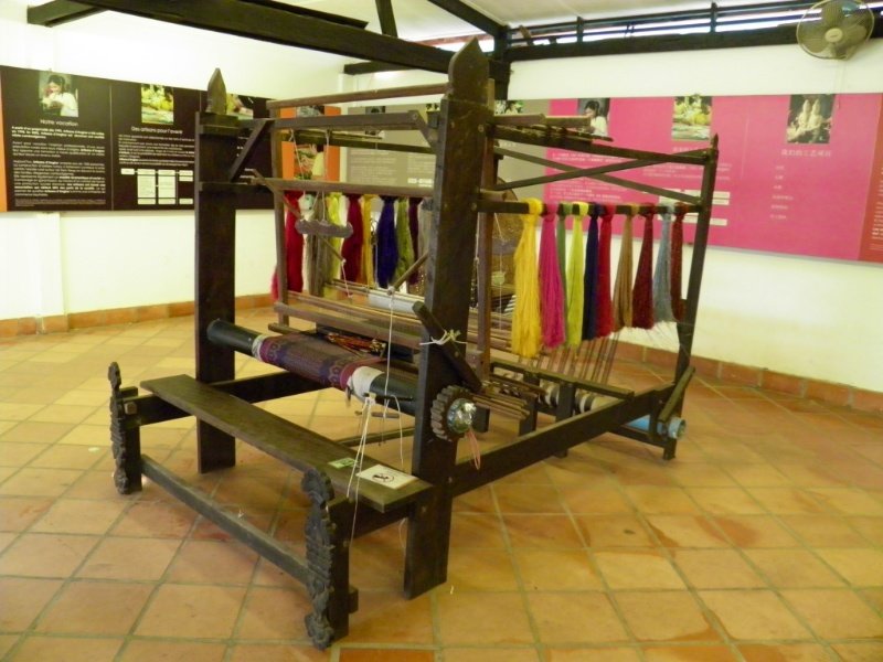 Silk Fabric Loom
