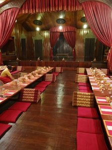 Apsara Theatre Restaurant