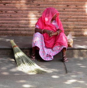 Street Sweeper - Jaipur