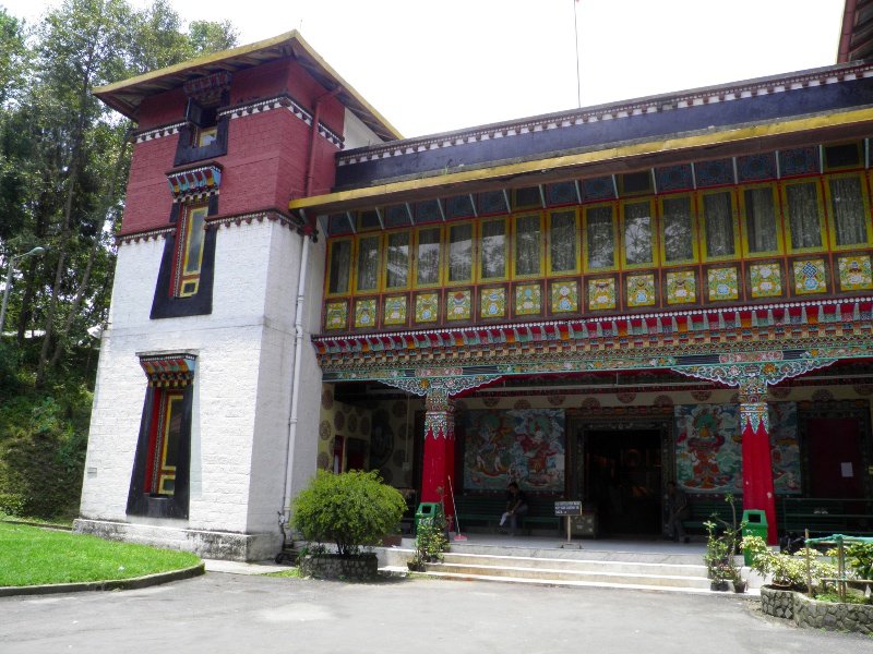 Institute of Tibetology