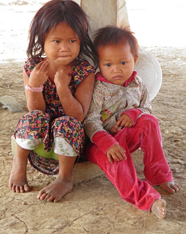 Village Kids in Koah Paek