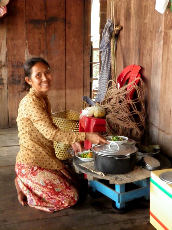 Our lunch hostess at Kompong Khleang