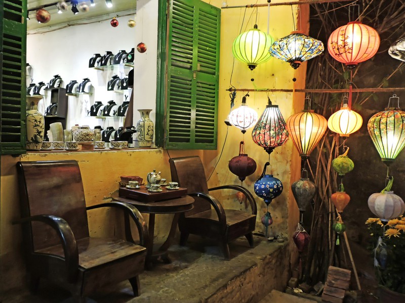 A shop front in Hoi An 