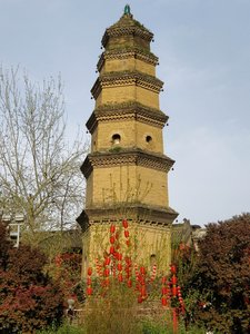 Pagoda monument 