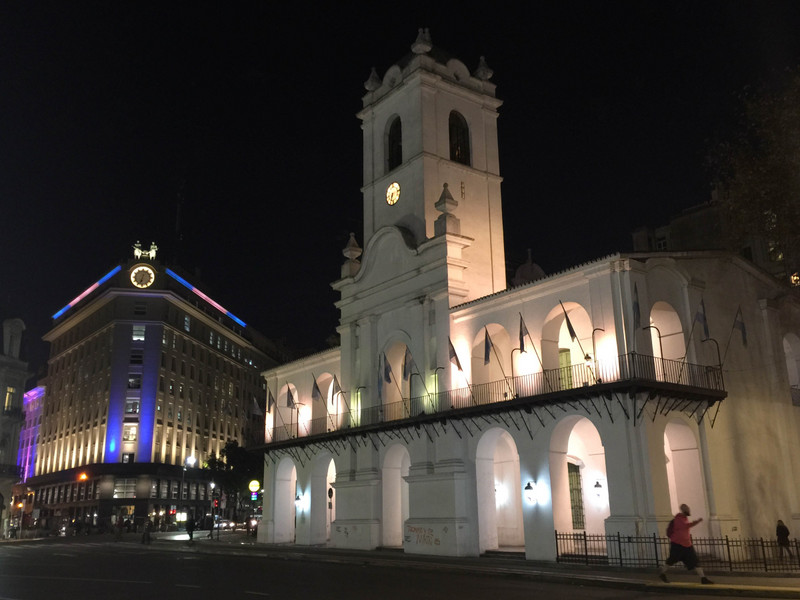 Metropolitan Cathedral at night