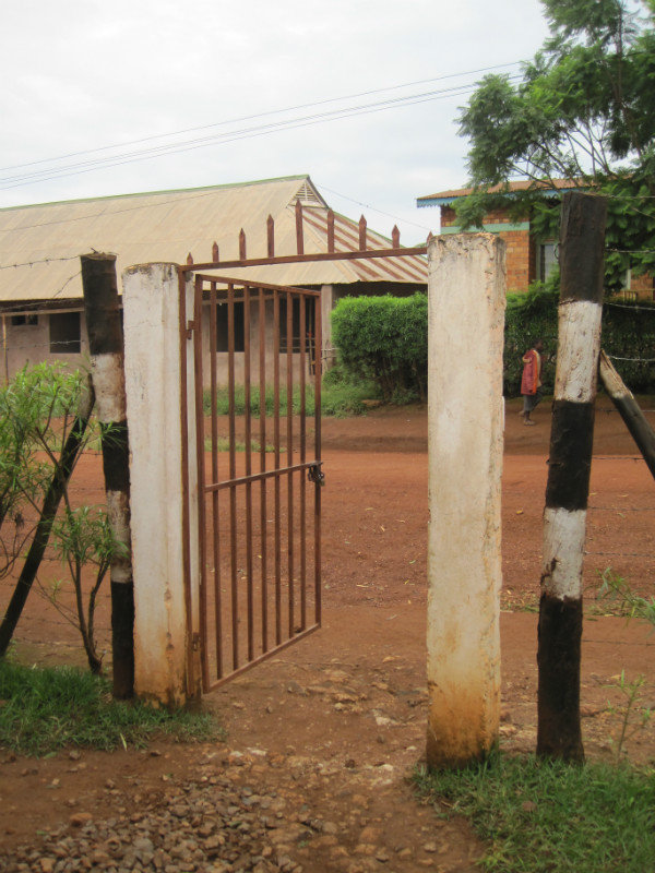 Gate to the Kayanga Hotel