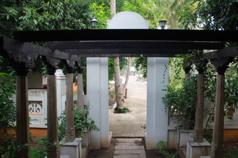 Entrance to our villa at Kumbakonam