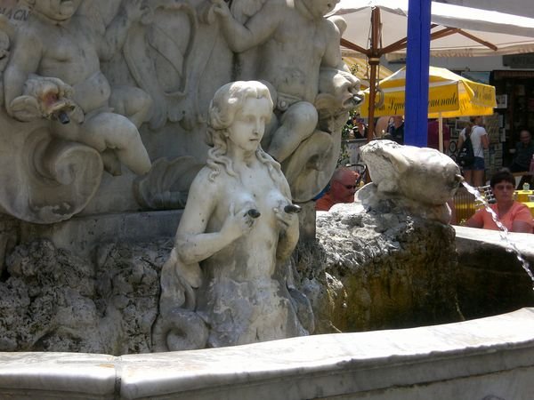 Ridiculous Fountain