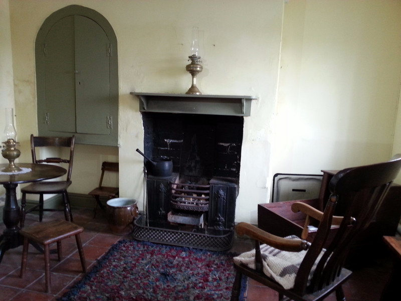 Original living room in a Porter's House 