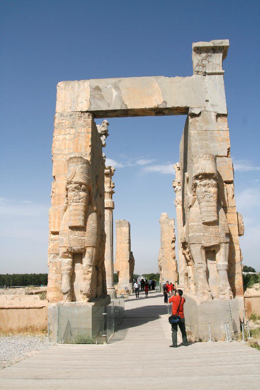 Persepolis gateway