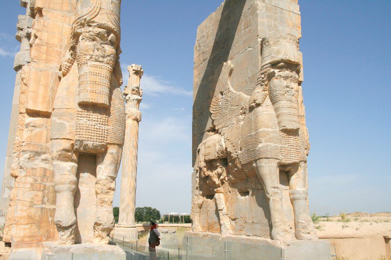 Persepolis gateway