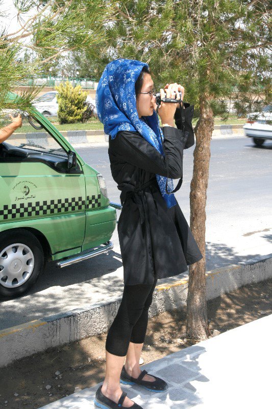 Documenting foreigner Hijab