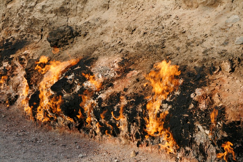 Yanar Dag - A mountain on fire