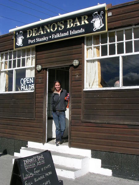 Deanos, Falklands
