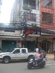 The elctricity supply in Saigon! Crazy!