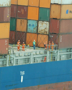 Container crew watching us depart