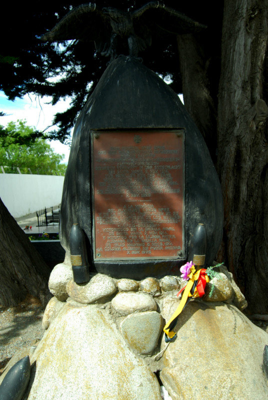 WWI memorial to Puenta Arenas German sailors