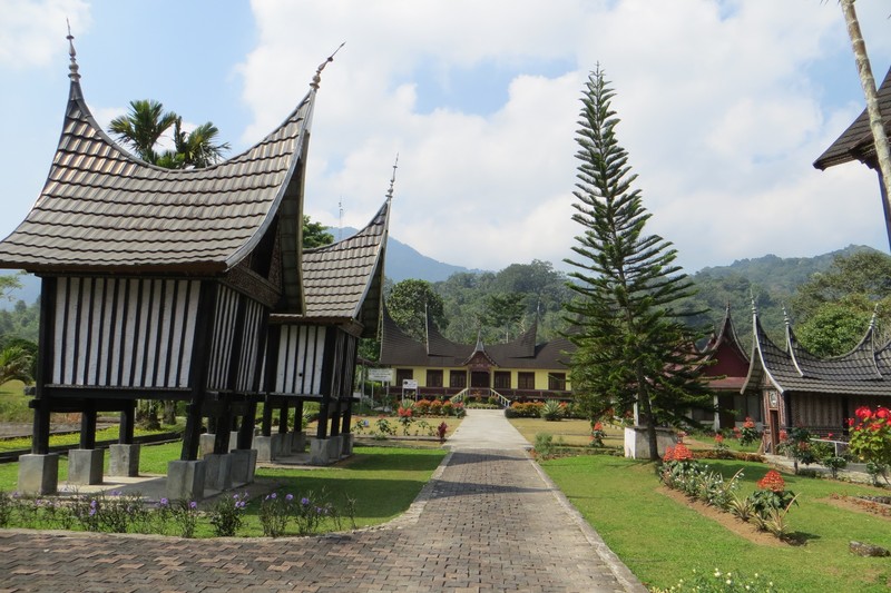 Pusat Dokumentasi dan Informasi Kebudayaan Minangkabau