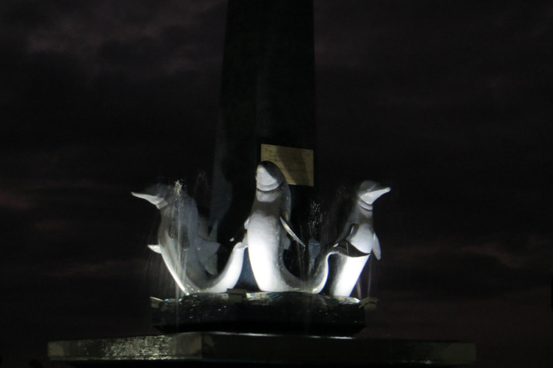 Lovina Dolphin Statue