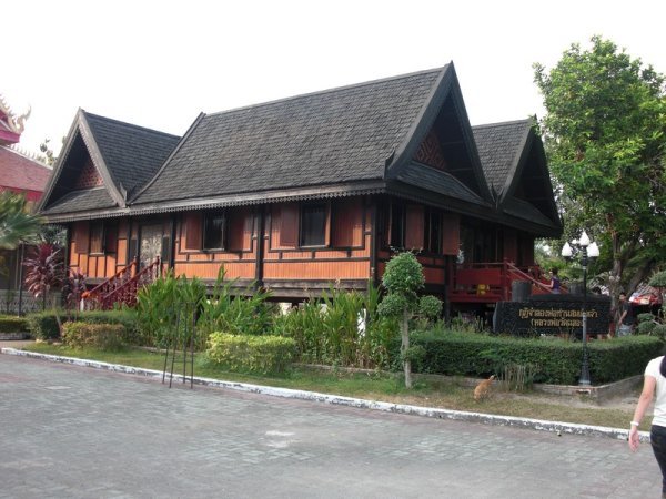 Inside Wat Chalong