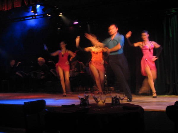 A tango show
