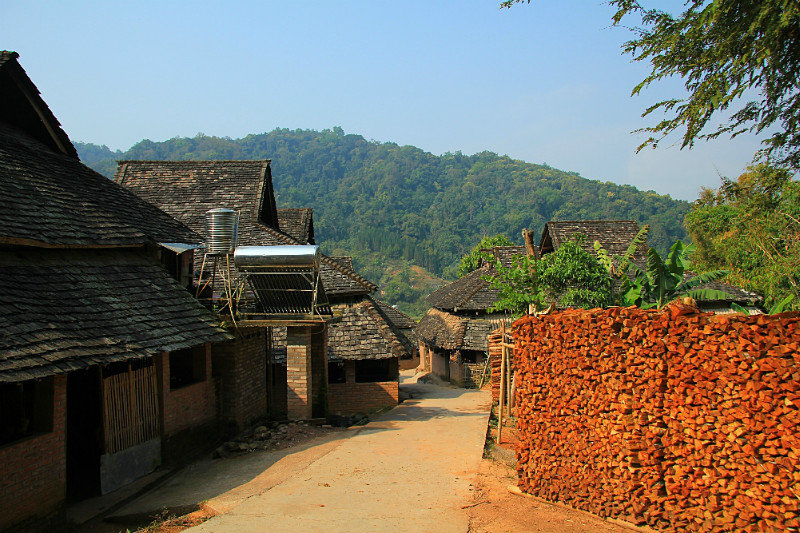 Man Tan village;