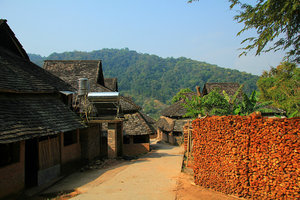 Man Tan village;