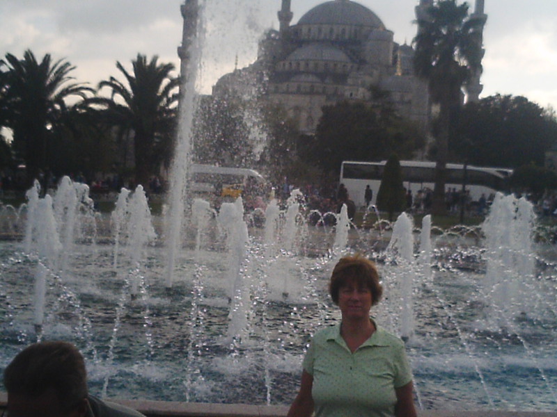 Park & Fountain surrounded by Blue Mosque and Hagia Sophia.