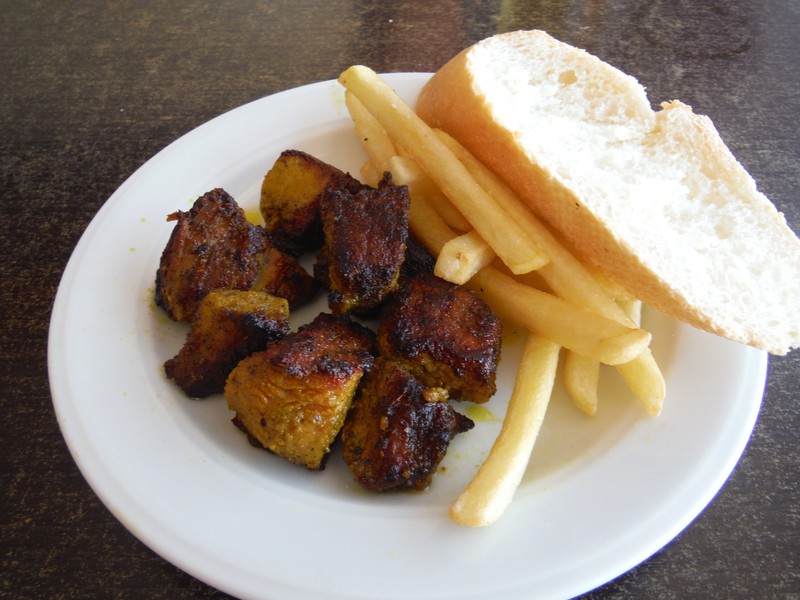 'Pinchos' marinated kebabs in Petit Cafe