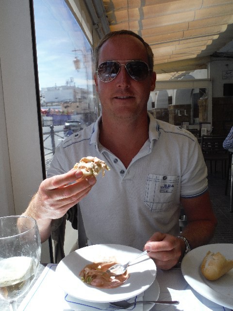 Lovely fish lunch in Puerto Sherry washed down with ice cold white wine