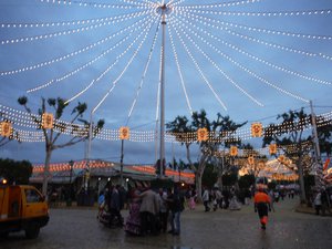 Lights and lanterns @ Feria De Seville