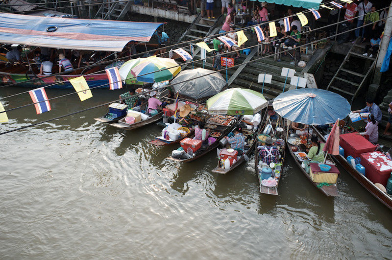 Floating Market 8